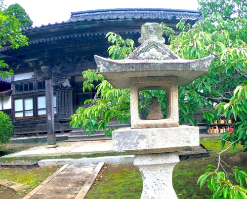 Separate Shinto and Buddhism,Destroy Buddha statues and scriptures 